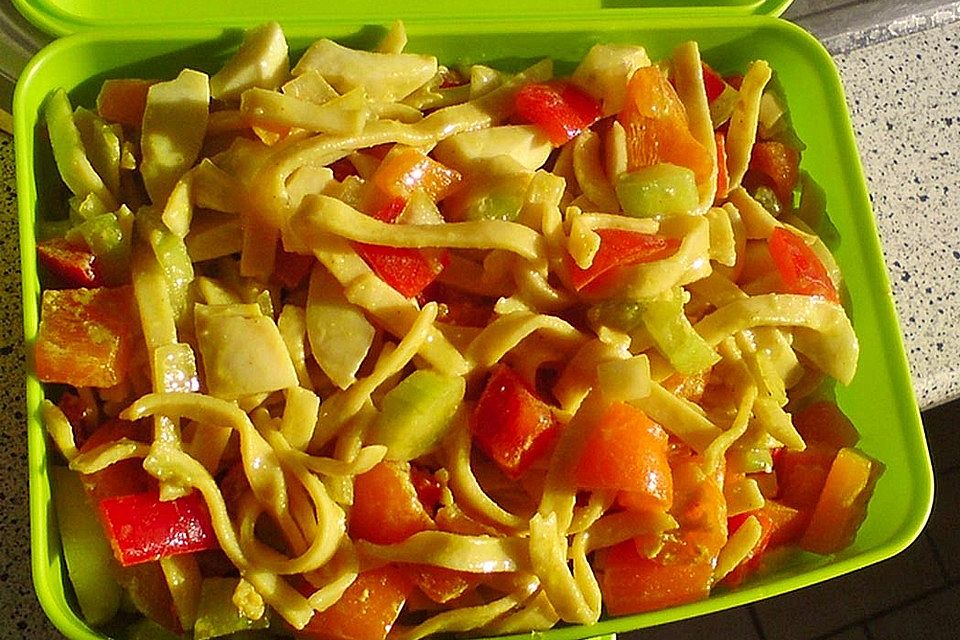 Asiatischer Nudelsalat Asiatischer Nudelsalat