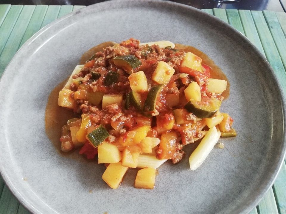 Italienischer Eintopf - Peperonata von Kochkaren| Chefkoch