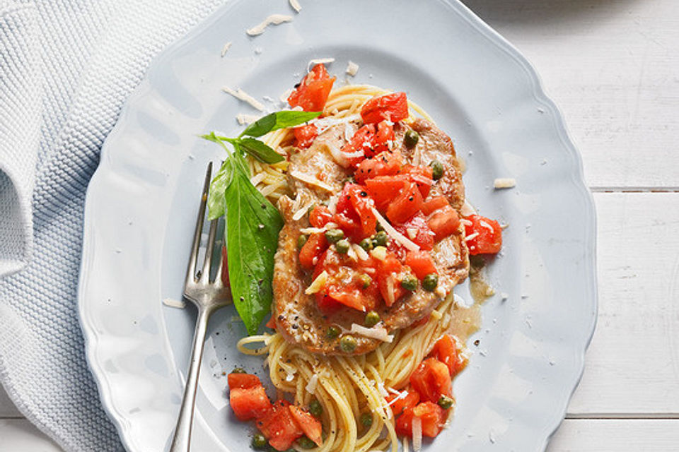 Kalbsschnitzel mit Tomaten