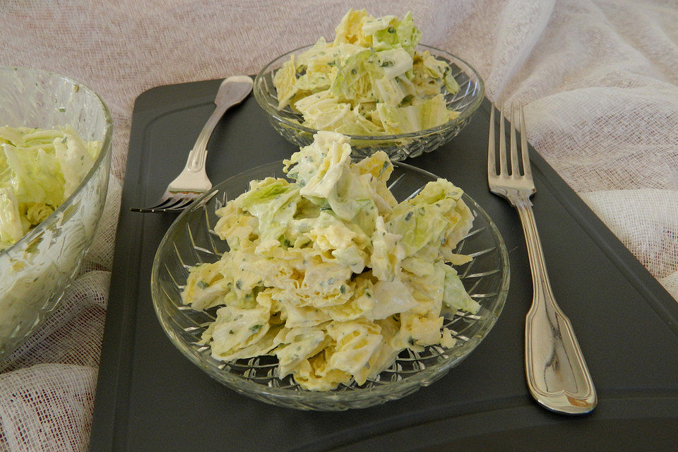 Mellys Chinakohlsalat mit Senf - Joghurtdressing