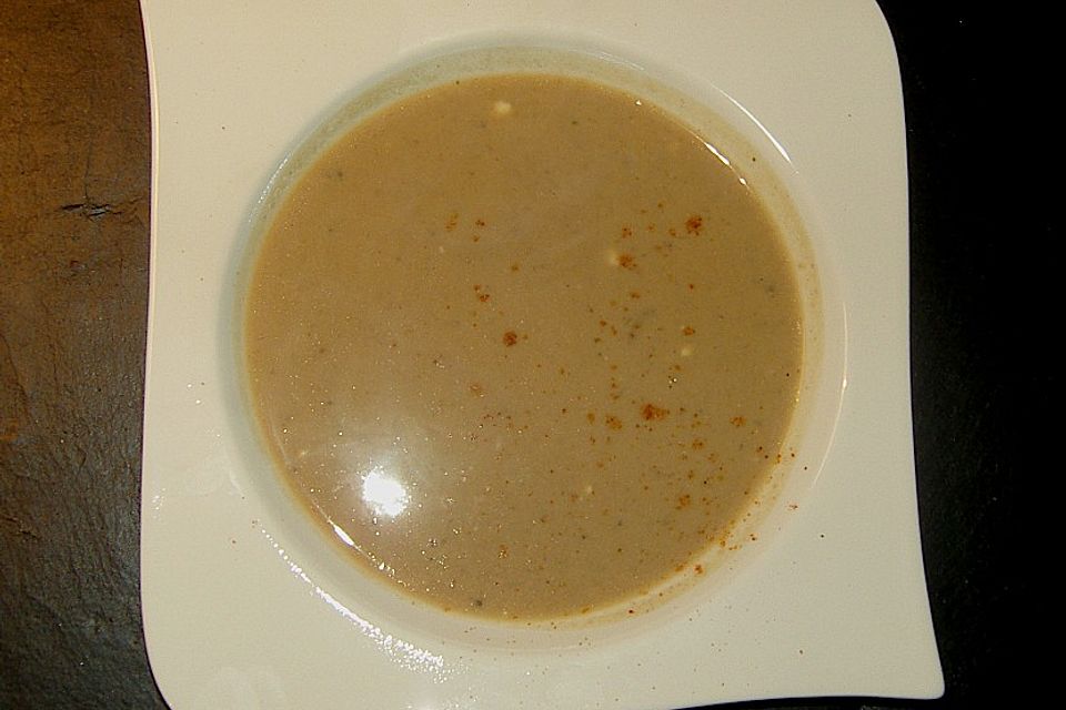 Getrüffelte Maronisamtsuppe