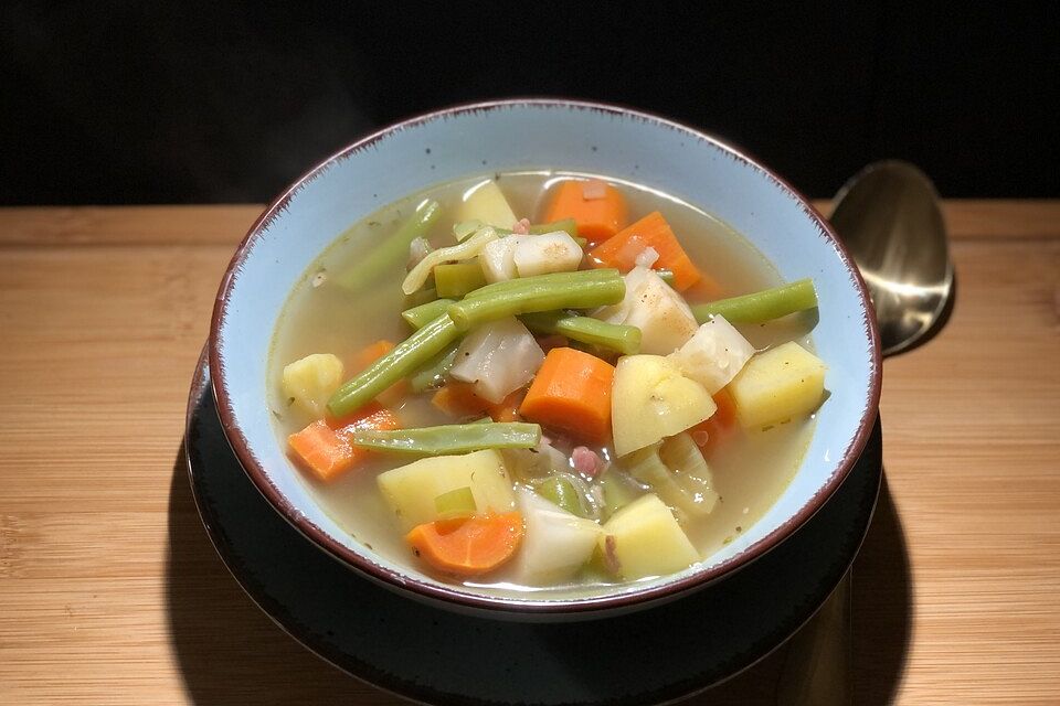 Leckere grüne Bohnensuppe